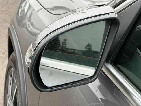 New 2025 Mercedes-Benz GLB 35 AMG 4MATIC image 9