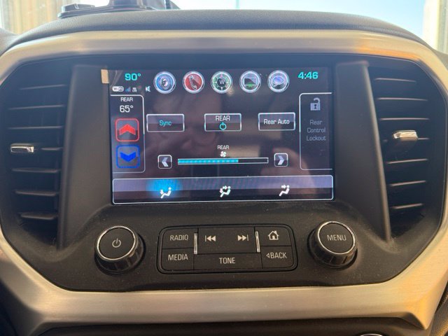 Used 2019 GMC Acadia SLT AWD/4WD image 18