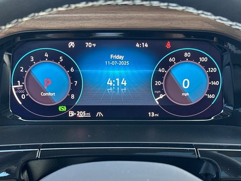 New 2026 Volkswagen Atlas SE FWD image 23