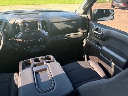 Used 2024 Chevrolet Silverado 1500 Custom AWD/4WD image 25