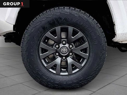 Used 2023 Toyota Tacoma SR5 image 11