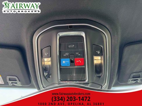 Used 2025 Jeep Grand Cherokee Altitude AWD/4WD image 26