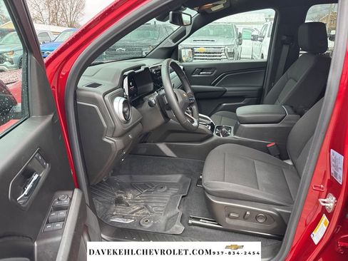 Used 2024 Chevrolet Colorado LT w/ LT Convenience Package II image 10