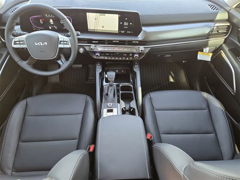 New 2025 Kia Telluride S image 19