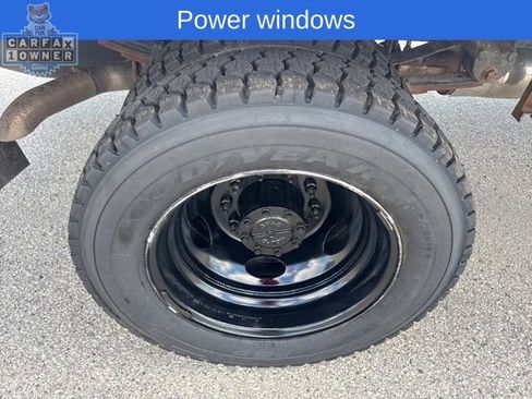 Used 2023 Ford F550 4x4 Regular Cab Super Duty w/ XLT Value Package image 14