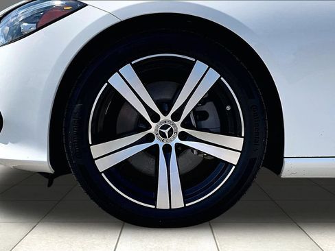 Used 2022 Mercedes-Benz C 300 Sedan image 9