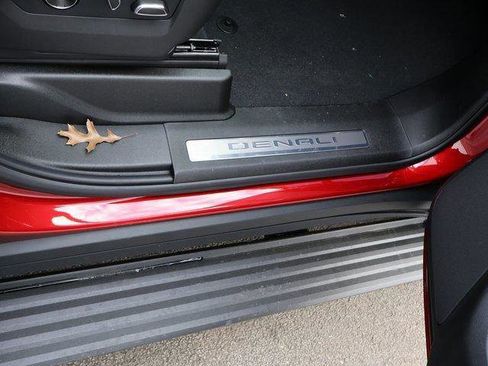 New 2026 GMC Yukon XL Denali w/ Sun & Power Step Package image 8