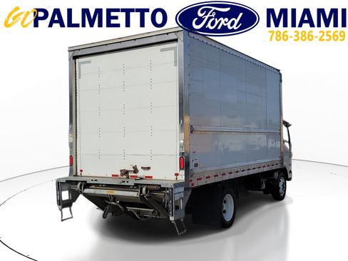 Used 2020 Isuzu NPR RWD image 6
