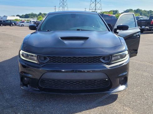 Used 2020 Dodge Charger R/T w/ Blacktop Package RWD image 4