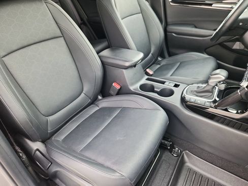 Used 2024 Kia Seltos SX AWD/4WD image 14