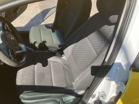 Used 2018 Kia Rio LX FWD image 23