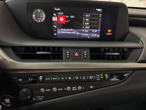 Used 2020 Lexus ES 350 w/ Premium Package FWD image 25