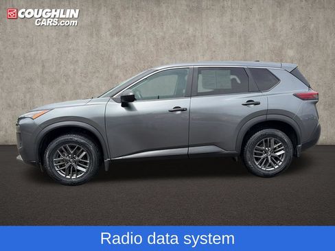 Used 2023 Nissan Rogue S AWD/4WD image 5