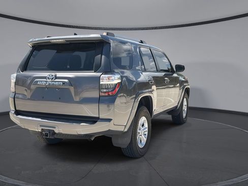 Used 2021 Toyota 4Runner SR5 RWD image 11