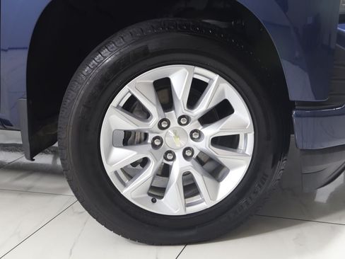 Used 2021 Chevrolet Silverado 1500 Custom AWD/4WD image 13