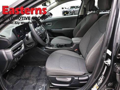 Used 2025 Kia K4 FWD image 13