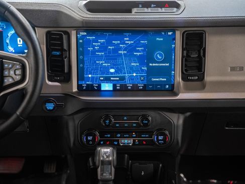 Certified 2025 Ford Bronco Outer Banks AWD/4WD image 27