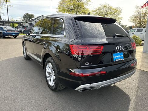 Used 2019 Audi Q7 2.0T Premium w/ Convenience Package AWD/4WD image 3