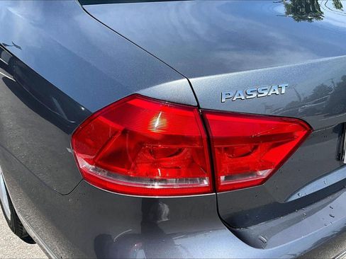 Used 2013 Volkswagen Passat TDI SEL Premium FWD image 27