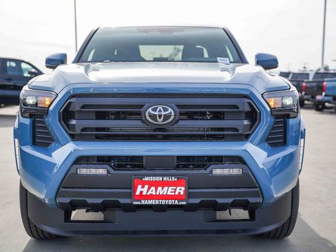 New 2026 Toyota Tacoma SR5 image 2
