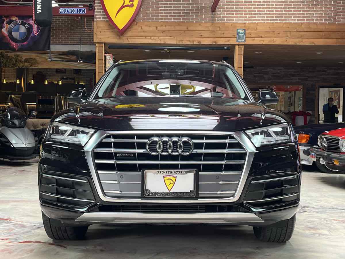 Used 2020 Audi Q5 2.0T Premium Plus w/ Premium Plus Package AWD/4WD image 3