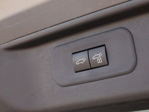 Certified 2025 Toyota Grand Highlander AWD image 8