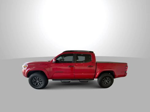 Used 2021 Toyota Tacoma SR5 image 5