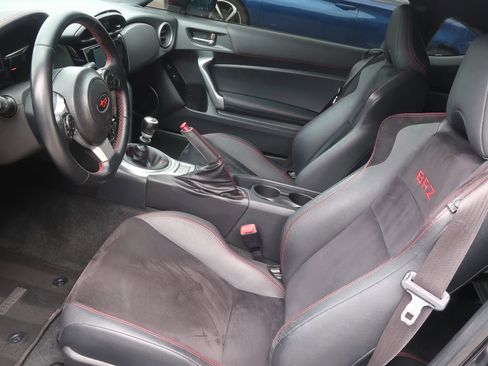 Used 2017 Subaru BRZ Limited w/ Performance Package RWD image 17