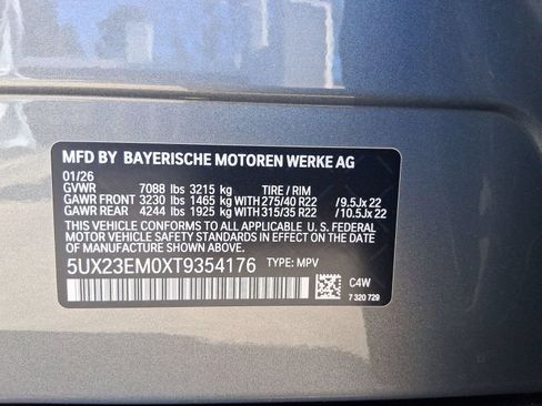 Used 2026 BMW X7 xDrive40i w/ Premium Package AWD/4WD image 25