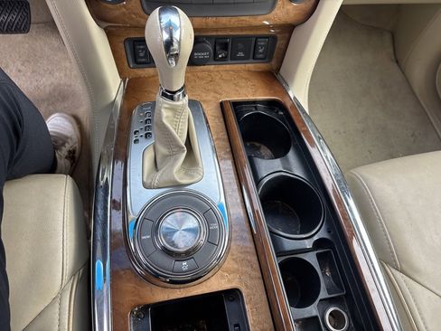 Used 2014 INFINITI QX80 2WD w/ Theater Package image 12