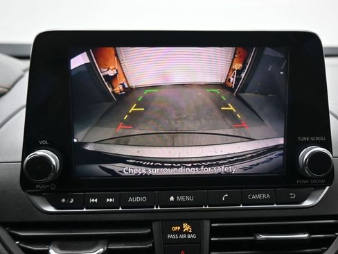 Used 2020 Nissan Altima 2.5 SR image 18