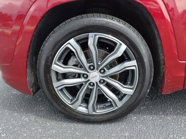 Used 2019 GMC Terrain Denali w/ Advanced Safety Package FWD image 14