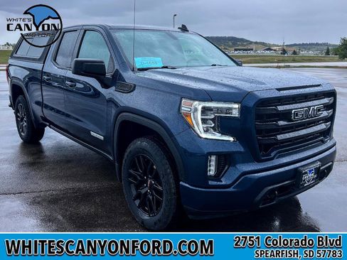 Used 2022 GMC Sierra 1500 Elevation w/ LPO, Elevation Black Package AWD/4WD image 12