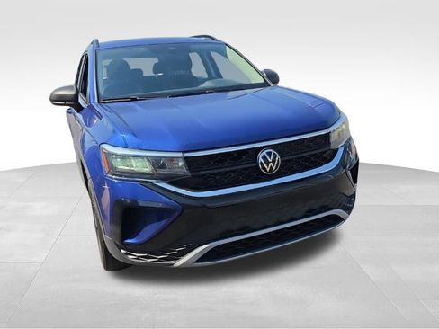 Used 2023 Volkswagen Taos S w/ IQ Drive S Package FWD image 4