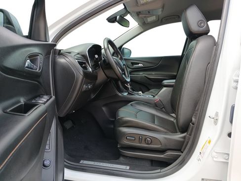 Certified 2022 Chevrolet Equinox Premier w/ LPO, Floor Liner Package FWD image 20