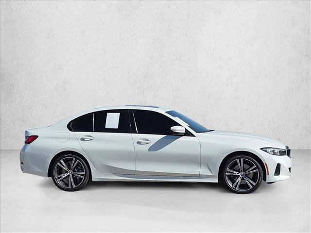 Used 2023 BMW 330i Sedan w/ Driving Assistance Package RWD image 4
