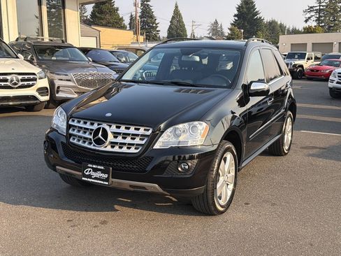 Used 2010 Mercedes-Benz ML 350 4MATIC image 1