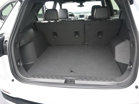 Used 2024 Chevrolet Equinox RS FWD image 13