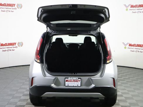 Used 2023 Kia Soul LX w/ Option Group 015 image 10