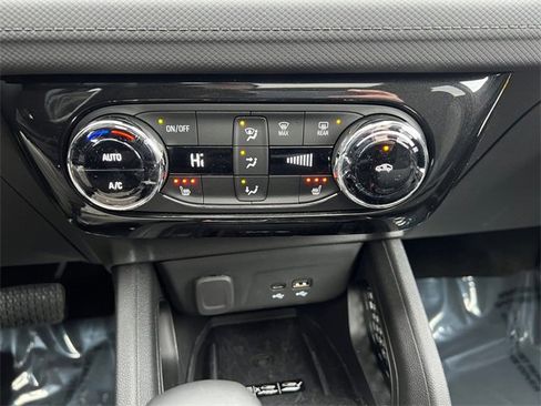 Used 2026 Chevrolet TrailBlazer LT w/ Convenience Package image 23