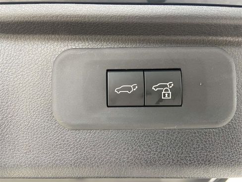 Used 2025 Toyota Grand Highlander Platinum image 10