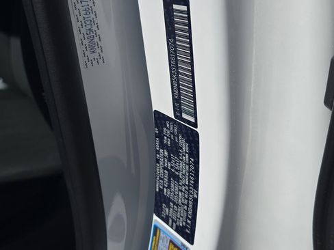 New 2026 Kia Carnival image 34