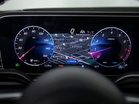 Used 2024 Mercedes-Benz GLS 580 GLS 580 image 27