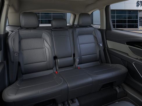 New 2025 Lincoln Nautilus Premier w/ Equipment Group 102A image 11