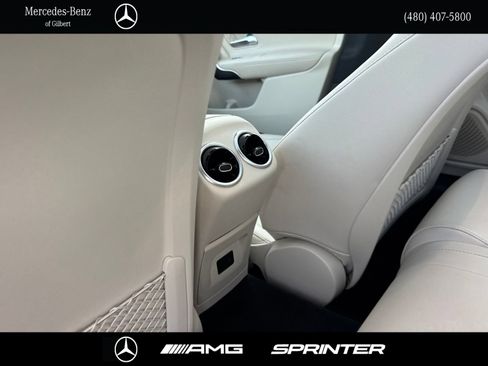 Used 2023 Mercedes-Benz CLA 250 image 20