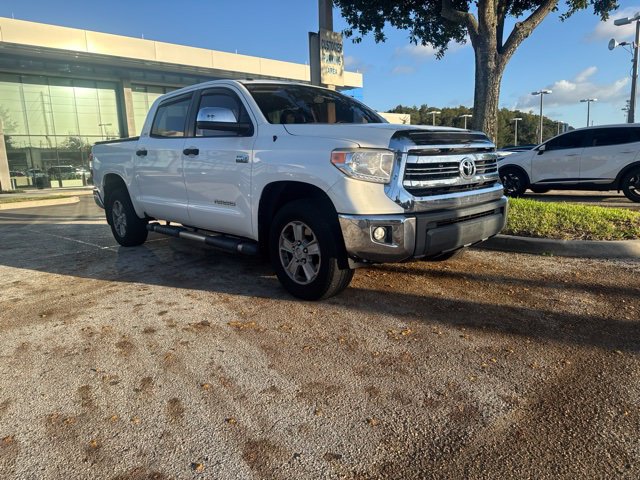 Used 2016 Toyota Tundra SR5 w/ SR5 Upgrade Package AWD/4WD image 8