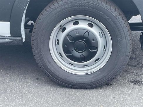 New 2025 Ford Transit 350 Base image 31