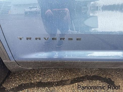 Used 2024 Chevrolet Traverse Z71 w/ Enhanced Driving Package AWD/4WD image 3