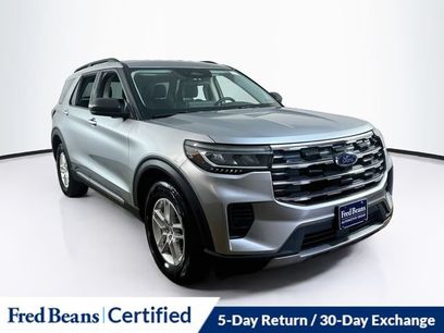 Used 2025 Ford Explorer Active