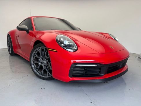 Certified 2024 Porsche 911 Carrera T RWD image 2